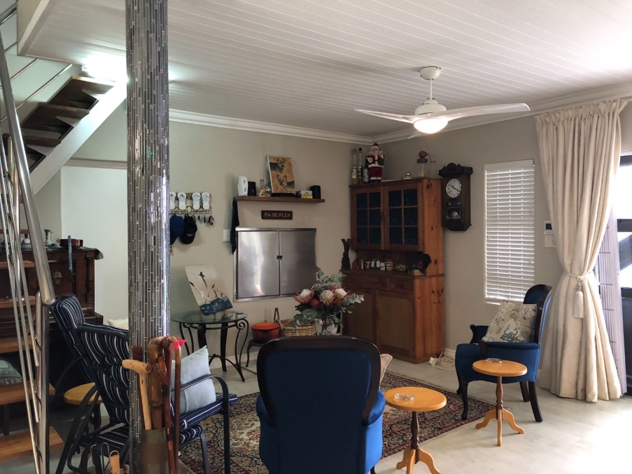 3 Bedroom Property for Sale in De Kelders Western Cape